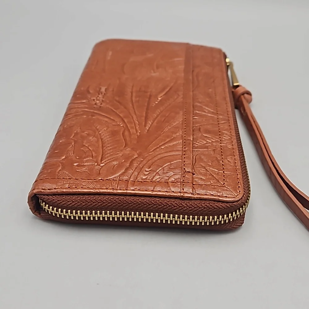 Margot New York Tooled Leather Wallet - Picture 9 of 11